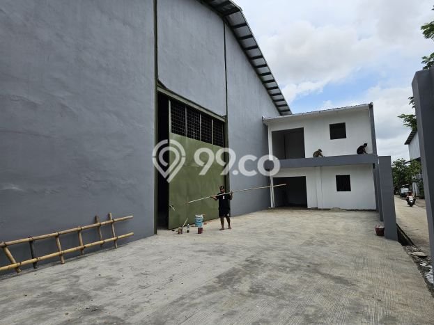 Unit Gudang Disewa Lokasi Cipondoh, Tangerang Spesifikasi Luas Bangunan 750m2 Unit Gudang Disewa Lokasi Cipondoh, Tangerang Spesifikasi Luas Bangunan 750m2
