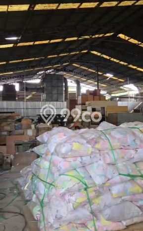 Unit Gudang Disewakan di Daan Mogot di Area Ramai & Strategis Unit Gudang Disewakan di Daan Mogot di Area Ramai & Strategis