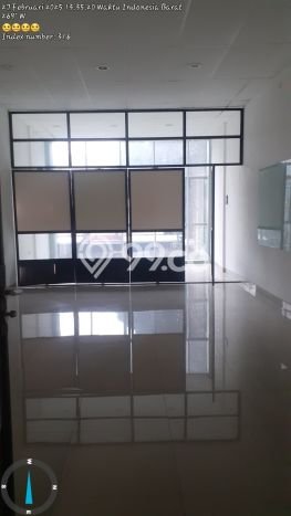 FOR RENT! Ruko di Meruya Cocok untuk Bisnis 81m2 FOR RENT! Ruko di Meruya Cocok untuk Bisnis 81m2
