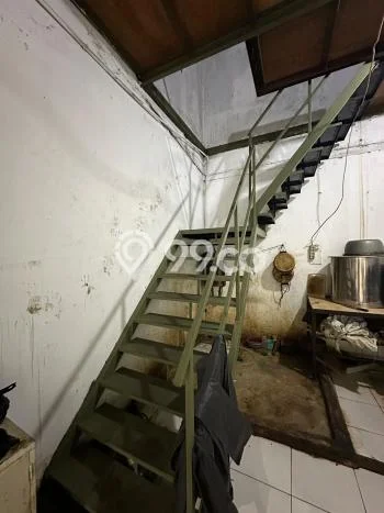 Ruko Dijual di Prime Area Jakarta Barat Luas 180m2 Ruko Dijual di Prime Area Jakarta Barat Luas 180m2