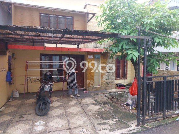 Rumah Strategis Modern Lb 132m2 di Jagakarsa, Jakarta Selatan Rumah Strategis Modern Lb 132m2 di Jagakarsa, Jakarta Selatan