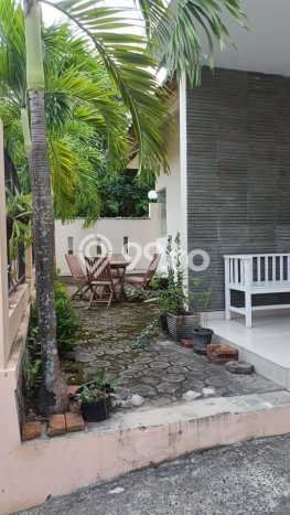 Rumah Asri di Ciracas, 2 KM, Akses Mudah Rumah Asri di Ciracas, 2 KM, Akses Mudah