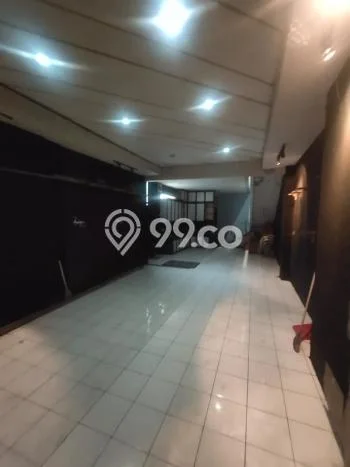 AREA TERSIBUK! Ruko Kawasan , Luas 260m2m², Pusat Komersial AREA TERSIBUK! Ruko Kawasan , Luas 260m2m², Pusat Komersial