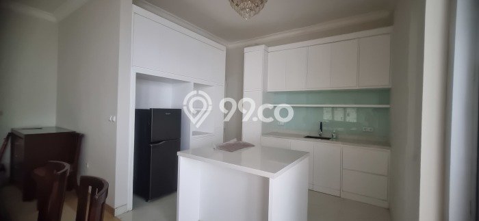 Lokasi terbaik! Rumah siap pakai dikontrakkan di Gading Serpong LB 144m2 Lokasi terbaik! Rumah siap pakai dikontrakkan di Gading Serpong LB 144m2