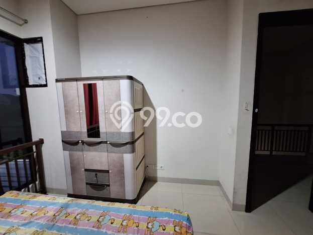 Disewakan Segera Rumah Kondisi Baik di Kawasan BSD, Tangerang Selatan Disewakan Segera Rumah Kondisi Baik di Kawasan BSD, Tangerang Selatan