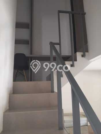 Disewakan! Rumah 2 Kamar Tidur &
2 Kamar Mandi di BSD City, Tangerang Disewakan! Rumah 2 Kamar Tidur &
2 Kamar Mandi di BSD City, Tangerang