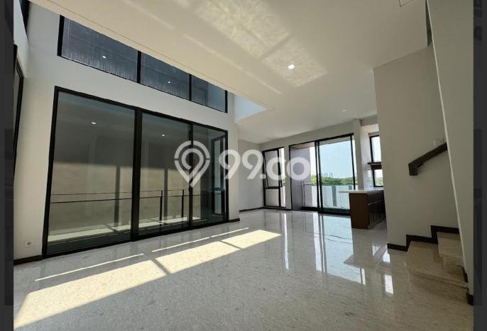 Rumah di BSD, Dekat Mall, 4 KT Rumah di BSD, Dekat Mall, 4 KT