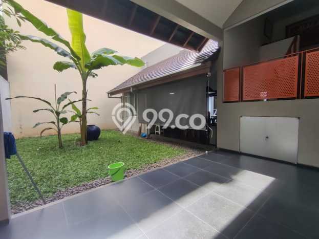 Rumah Elit Modern Tanpa Renovasi di Gading Serpong Tangerang Rumah Elit Modern Tanpa Renovasi di Gading Serpong Tangerang