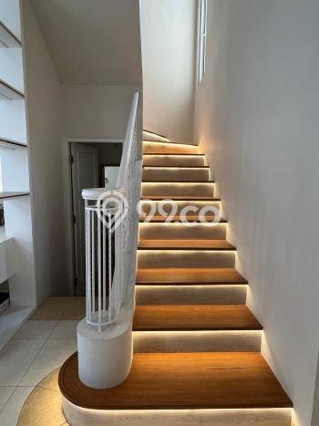 Rumah Elit Modern Siap Huni di Gading Serpong Tangerang Rumah Elit Modern Siap Huni di Gading Serpong Tangerang