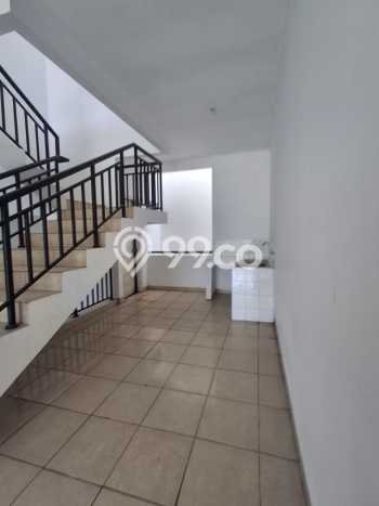 For Rent Ruko Kawasan , Luas 200m2m², Kawasan Berkembang For Rent Ruko Kawasan , Luas 200m2m², Kawasan Berkembang