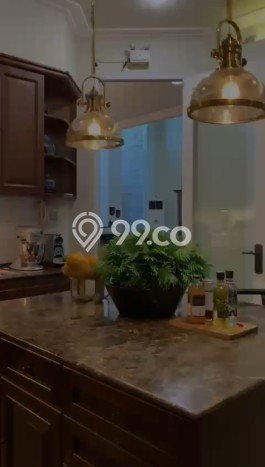 Rumah Elit Modern Tanpa Renovasi di Puri Indah Jakarta Barat Rumah Elit Modern Tanpa Renovasi di Puri Indah Jakarta Barat