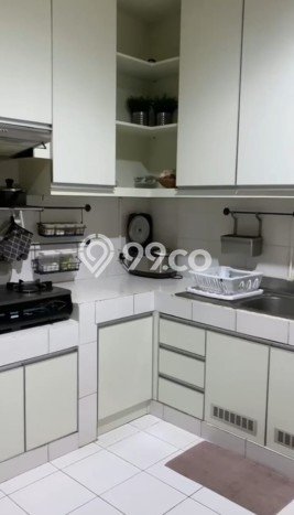 Rumah Elit Modern Tanpa Renovasi di Puri Indah Jakarta Barat Rumah Elit Modern Tanpa Renovasi di Puri Indah Jakarta Barat