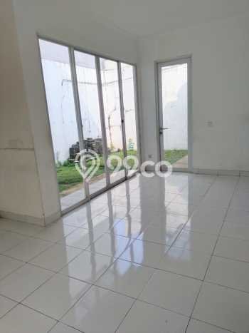 Sewa Rumah Harga Terjangkau di BSD City Tangerang Punya 3 KT Sewa Rumah Harga Terjangkau di BSD City Tangerang Punya 3 KT