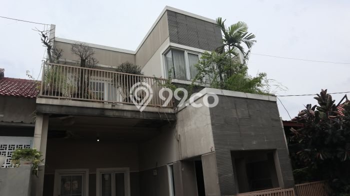 For Sale Rumah 5 Kamar Lokasi Strategis Nyaman dan Strategis di Pamulang For Sale Rumah 5 Kamar Lokasi Strategis Nyaman dan Strategis di Pamulang
