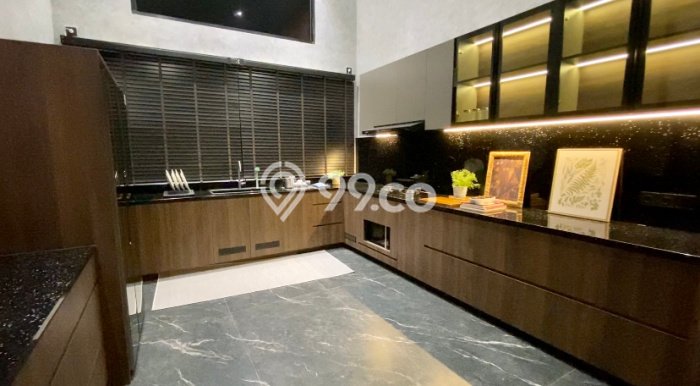 Rumah Hook Dengan Interior Maksimal Di Kota Baru Parahyangan Rumah Hook Dengan Interior Maksimal Di Kota Baru Parahyangan