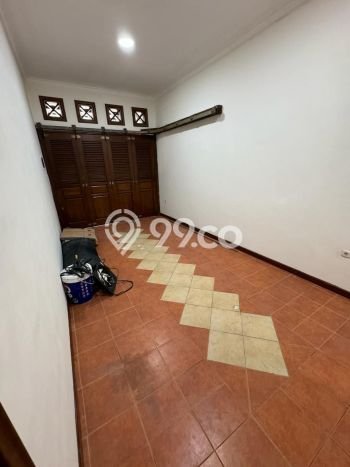 Rumah Mewah Siap Huni LT 210m2 di Kenjeran, Surabaya Rumah Mewah Siap Huni LT 210m2 di Kenjeran, Surabaya