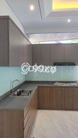 Siap Huni Rumah Mewah 4 Kamar di Mulyorejo Dekat ke Mana Saja Siap Huni Rumah Mewah 4 Kamar di Mulyorejo Dekat ke Mana Saja