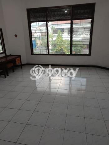 Hunian Mewah Siap Huni LT 462m2 di Rungkut, Surabaya Hunian Mewah Siap Huni LT 462m2 di Rungkut, Surabaya