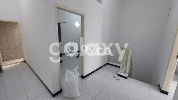 Rumah Strategis Minimalis Lb 110m2 di Tambaksari, Surabaya Rumah Strategis Minimalis Lb 110m2 di Tambaksari, Surabaya