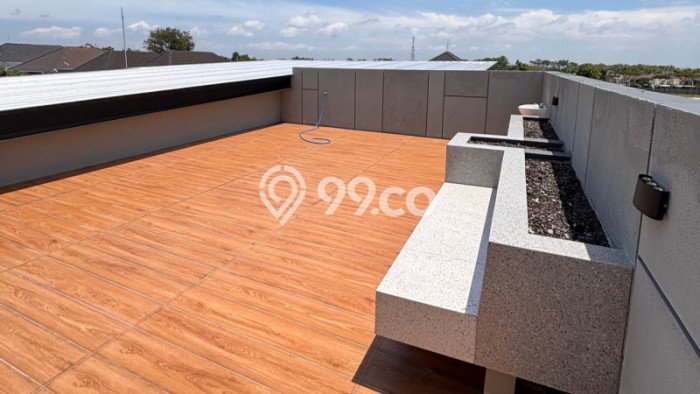 Jual Rumah Mewah Megah Dengan View Eksklusif di Citraland, Surabaya Jual Rumah Mewah Megah Dengan View Eksklusif di Citraland, Surabaya