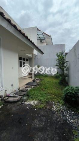 For Sale! Premium House LT 240m2 Desain Elegan di Citraland For Sale! Premium House LT 240m2 Desain Elegan di Citraland