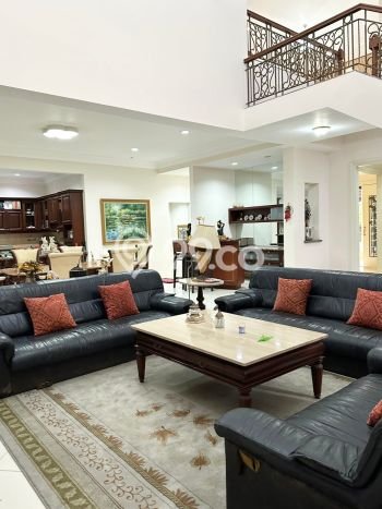 Dijual Rumah Mewah Elegan Dengan View Cantik di Citraland, Surabaya Dijual Rumah Mewah Elegan Dengan View Cantik di Citraland, Surabaya