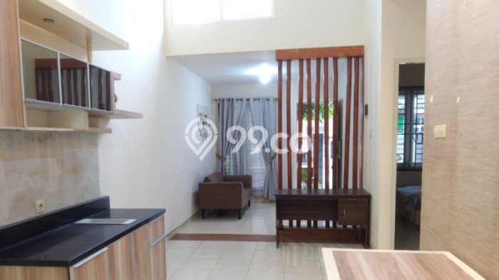 Jual Rumah Harga Miring Rungkut Punya 2 KT & LT 81m2 Jual Rumah Harga Miring Rungkut Punya 2 KT & LT 81m2