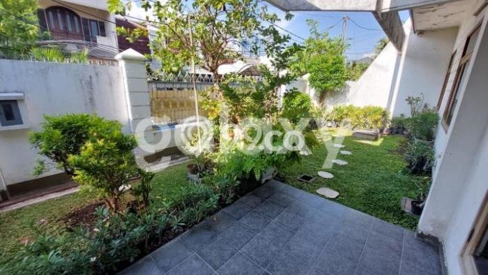 Hunian Mewah Dijual LT 345m2 di Gubeng, Surabaya Hunian Mewah Dijual LT 345m2 di Gubeng, Surabaya