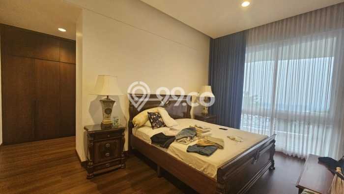 Siap Huni Rumah Mewah 11 Kamar di Banyumanik Dekat ke Mana Saja Siap Huni Rumah Mewah 11 Kamar di Banyumanik Dekat ke Mana Saja