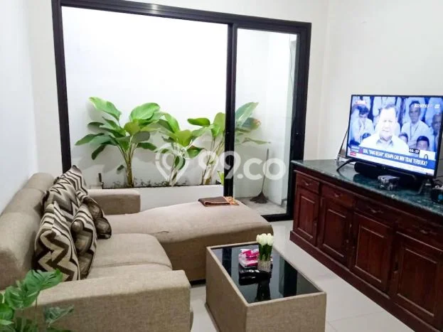 Rumah Modern Cantik 3 KT Bisa Langsung Pindah di Tembalang Rumah Modern Cantik 3 KT Bisa Langsung Pindah di Tembalang
