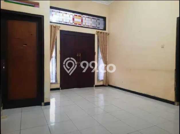 Siap Huni Hunian Elit 5 Kamar di Gajah Mungkur Dekat ke Mana Saja Siap Huni Hunian Elit 5 Kamar di Gajah Mungkur Dekat ke Mana Saja
