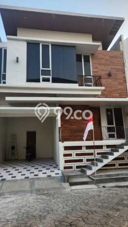 Rumah Modern Minimalis 5 Kamar Siap Huni di Gayamsari Rumah Modern Minimalis 5 Kamar Siap Huni di Gayamsari
