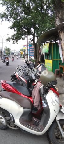Rumah Luxury Modern Siap Huni di Kedungmundu Semarang Rumah Luxury Modern Siap Huni di Kedungmundu Semarang