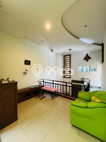 Rumah Modern Cantik 3 KT Bisa Langsung Pindah di Tembalang Rumah Modern Cantik 3 KT Bisa Langsung Pindah di Tembalang