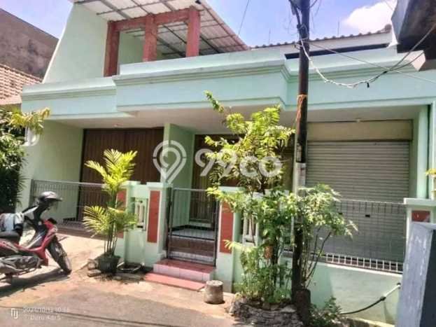 Rumah Modern Cantik 4 Kamar Siap Huni di Semarang Timur Rumah Modern Cantik 4 Kamar Siap Huni di Semarang Timur