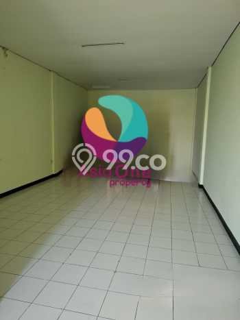 Ruko Disewa di Cisarua, Bandung Barat, LT 44m2 / LB 88m2 Ruko Disewa di Cisarua, Bandung Barat, LT 44m2 / LB 88m2