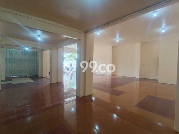 Disewakan Ruko di Kawasan Ramai Jatibening Luas 180m2 Disewakan Ruko di Kawasan Ramai Jatibening Luas 180m2