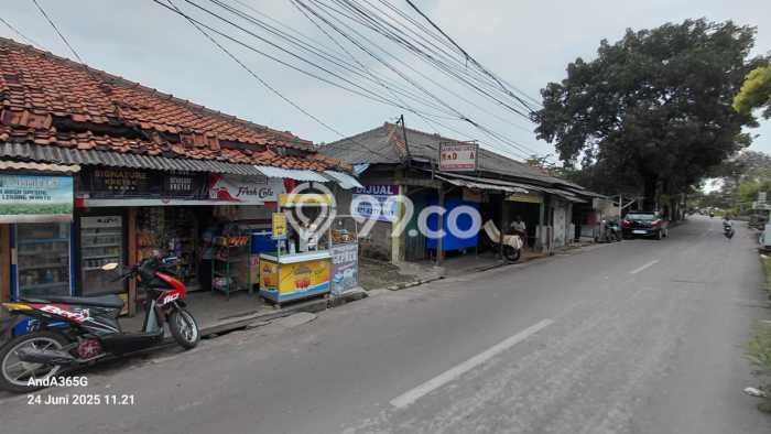 Lahan Dijual Lokasi Cakung, Jakarta Timur dengan Luas Tanah 1037m2 dan Status - Lahan Dijual Lokasi Cakung, Jakarta Timur dengan Luas Tanah 1037m2 dan Status -