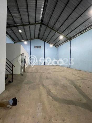 Gudang disewakan lokasi strategis Bekasi Selatan Bekasi 200m2 Gudang disewakan lokasi strategis Bekasi Selatan Bekasi 200m2