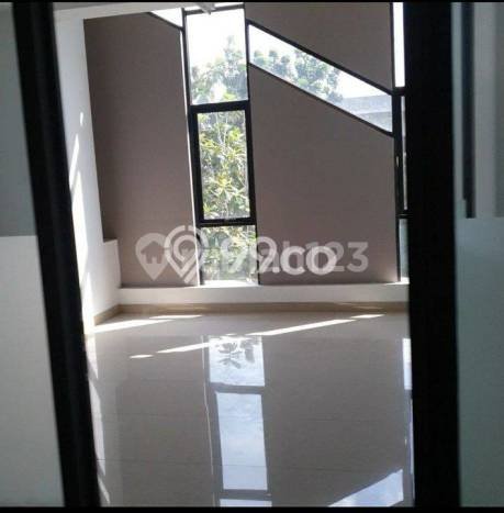 Unit Kantor Disewakan di Bekasi di Area Ramai & Strategis Unit Kantor Disewakan di Bekasi di Area Ramai & Strategis