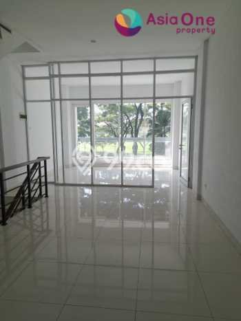 Disewakan Ruko di Kawasan Ramai Gelong Luas 270m2 Disewakan Ruko di Kawasan Ramai Gelong Luas 270m2
