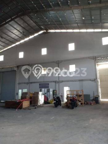 Untuk Disewa Gudang di Lippo Cikarang Cikarang LT 1058m2, LB 1104m2 Untuk Disewa Gudang di Lippo Cikarang Cikarang LT 1058m2, LB 1104m2