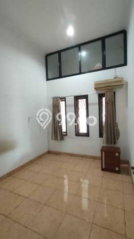Rumah Modern 3 Kamar LT 144m2 di Taman Kopo Indah Rumah Modern 3 Kamar LT 144m2 di Taman Kopo Indah