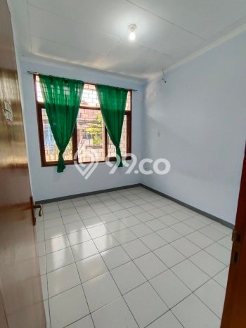 Disewakan Rumah Murah di Taman Kopo Indah Bandung Punya 2 KT Disewakan Rumah Murah di Taman Kopo Indah Bandung Punya 2 KT