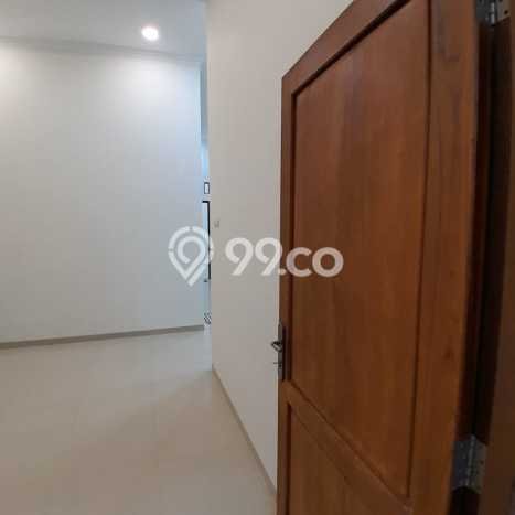 Jual Cepat Rumah LT 127m2m² / LB 110m2m² di Kawasan Bisnis Candisari, Semarang Jual Cepat Rumah LT 127m2m² / LB 110m2m² di Kawasan Bisnis Candisari, Semarang