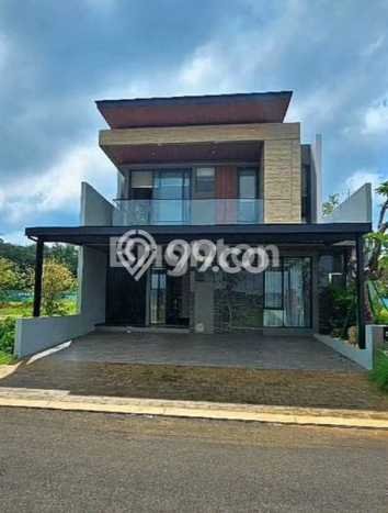 For Sale Rumah Mewah Exclusive di Semarang Barat, Semarang For Sale Rumah Mewah Exclusive di Semarang Barat, Semarang
