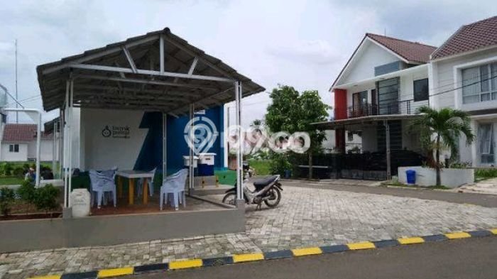 For Sale Rumah 3 Kamar Lokasi Strategis Nyaman dan Strategis di Tangerang For Sale Rumah 3 Kamar Lokasi Strategis Nyaman dan Strategis di Tangerang