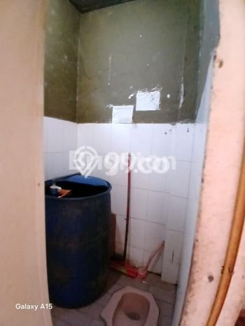 Untuk Dijual! Ruko di Nagoya Batam LT 94m2 / LB 282m2 Kawasan Strategis Untuk Dijual! Ruko di Nagoya Batam LT 94m2 / LB 282m2 Kawasan Strategis