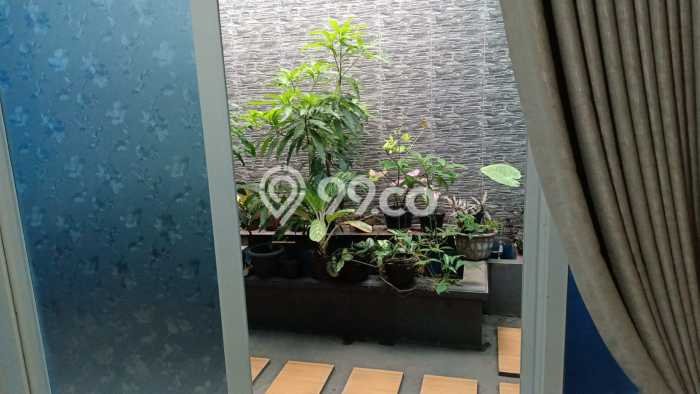 Rumah Luxury Modern Tanpa Renovasi di Duren Tiga Jakarta Selatan Rumah Luxury Modern Tanpa Renovasi di Duren Tiga Jakarta Selatan