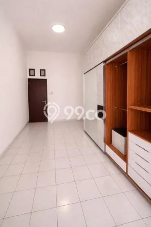 Rumah Luxury Modern Tanpa Renovasi di Kalibata Jakarta Selatan Rumah Luxury Modern Tanpa Renovasi di Kalibata Jakarta Selatan